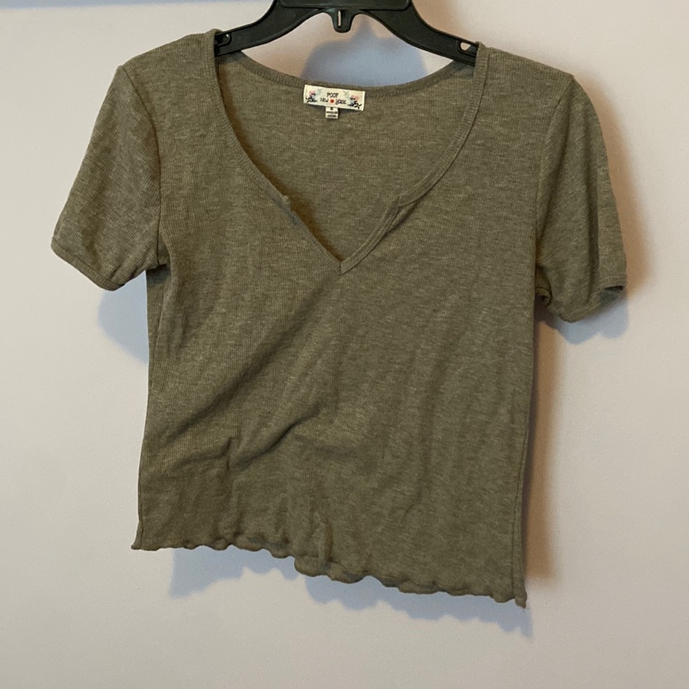 Grey crop top